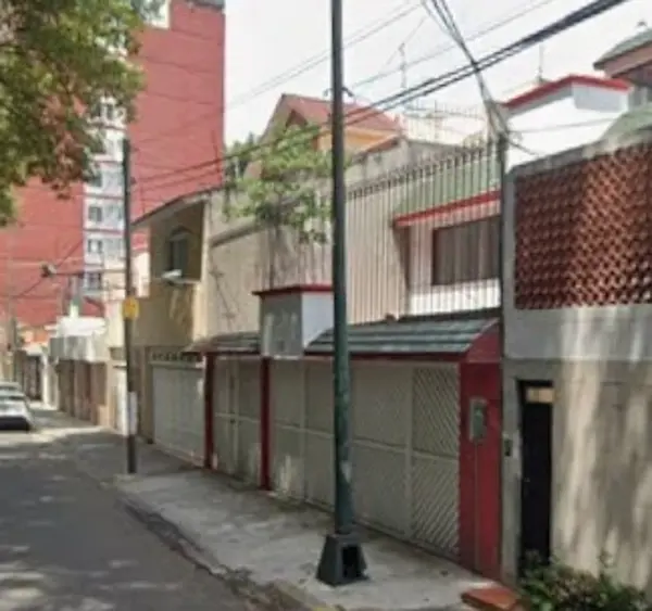 Casa en venta en Campestre Churubusco, Coyoacán — foto 2 de 9