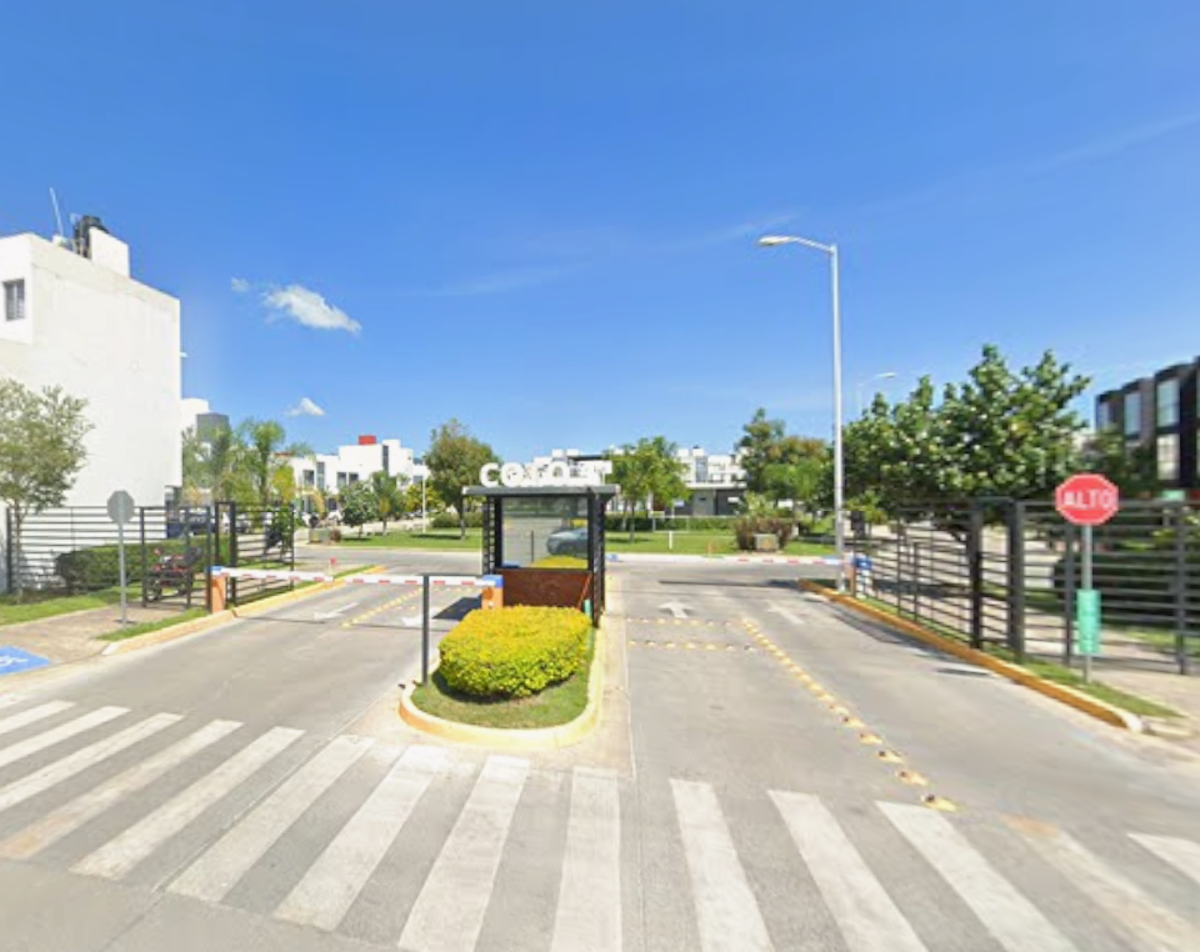 Casa en venta en Las Bovedas, Zapopan — foto 1 de 2