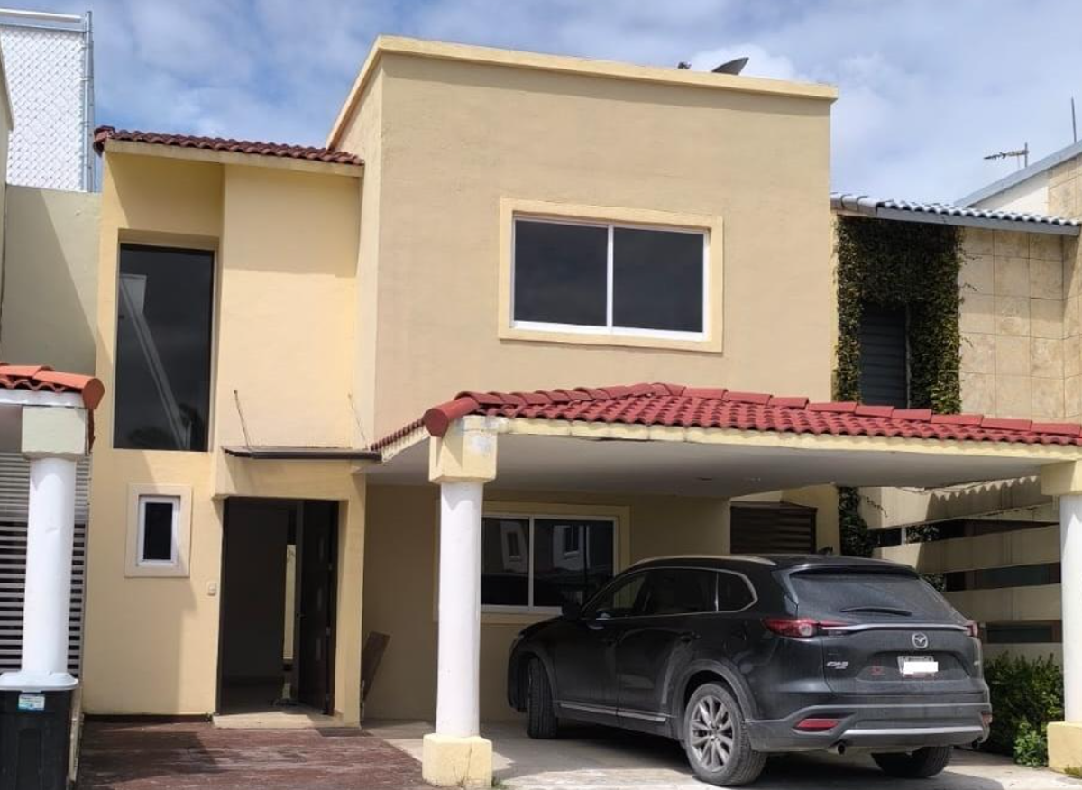 Casa en venta en Fuentes del Valle, Pachuca de Soto — foto 1 de 11