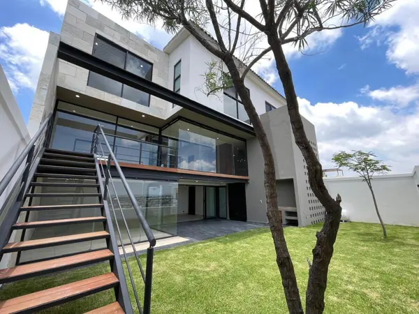 Casa en venta Puebla Lomas de Angelopolis Gran Reserva 4 recamaras Casa en venta Puebla Lomas de Angelopolis Gran Reserva 4 recamaras