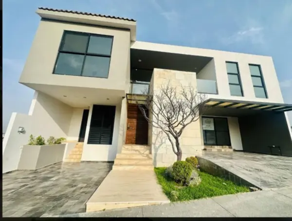 Casa en venta en Lomas de Angelópolis II, San Andrés Cholula — foto 3 de 14