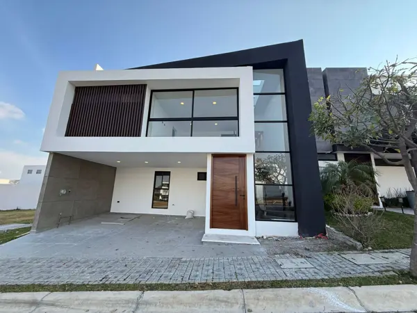 Casa en Venta en Puebla Lomas de Angelopolis Parque Aguascalientes a Estrenar