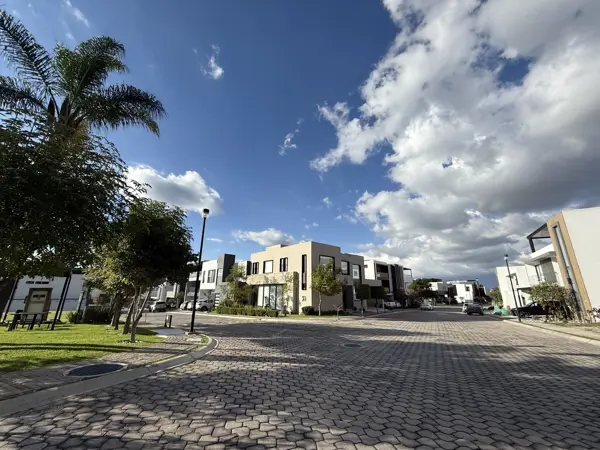 Terreno en venta en Lomas de Angelópolis II, San Andrés Cholula — foto 2 de 14