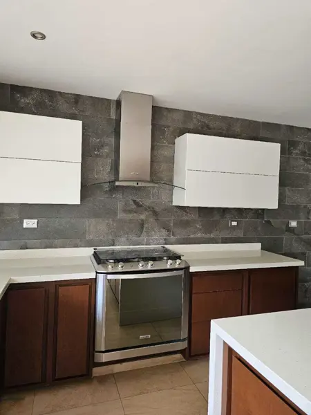 Casa en venta en Lomas de Angelópolis, San Andrés Cholula — foto 2 de 37