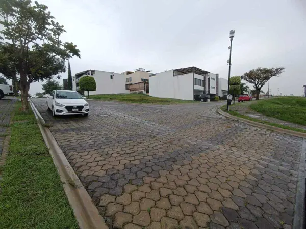 Terreno en venta en Lomas de Angelópolis, San Andrés Cholula — foto 3 de 15
