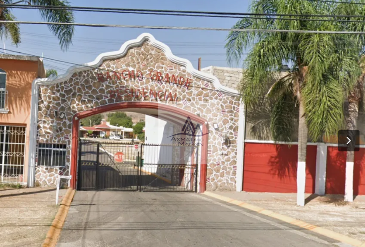 Casa en venta en Rancho Grande Residencial, Tlajomulco de Zúñiga — foto 1 de 13