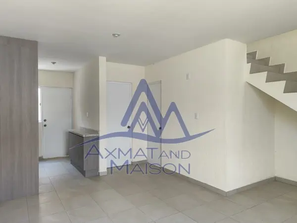 Casa en venta en Residencial Alta California, Tlajomulco de Zúñiga — foto 3 de 16