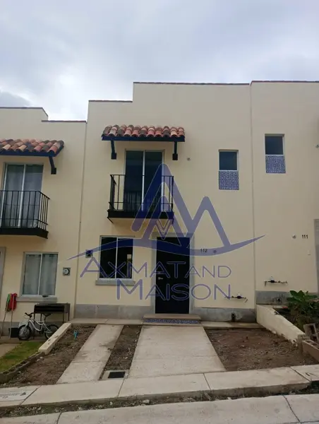 Casa En Venta En Residencial Alta California, Tlajomulco De Zuñiga, Jalisco. JX71