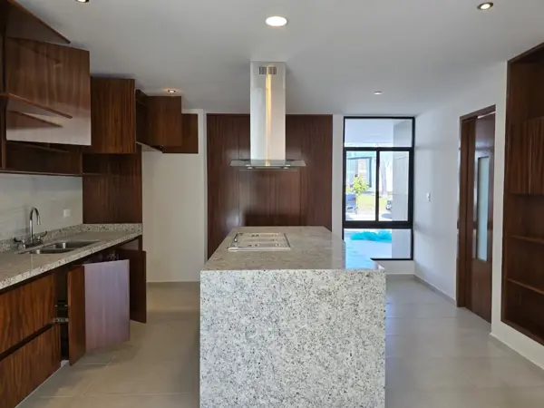 Casa en venta en Lomas de Angelópolis, San Andrés Cholula — foto 3 de 17