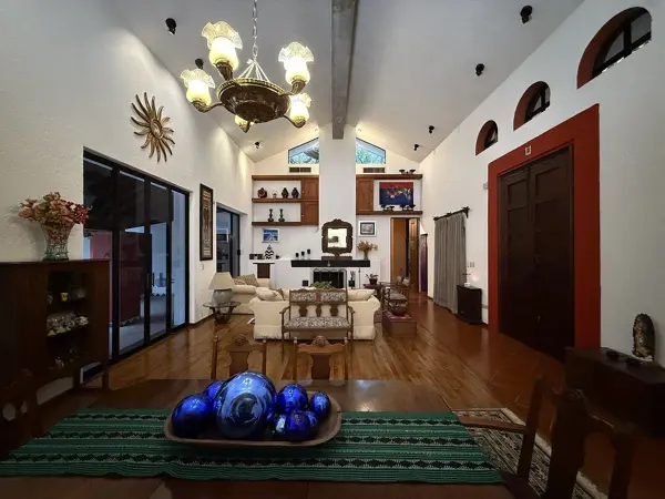 Casa en venta en Valle de San Angel Sect Mexicano, San Pedro Garza García — foto 2 de 31