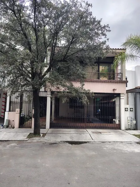 Casa en venta en Bosques de las Cumbres, Monterrey — foto 2 de 31