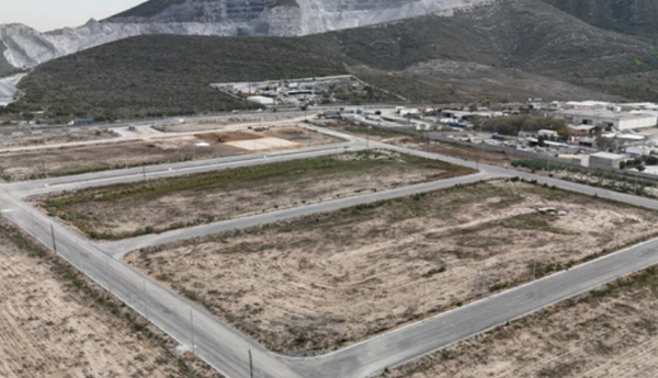 Terreno en venta en Industrial Santa Catarina, Santa Catarina — foto 2 de 3