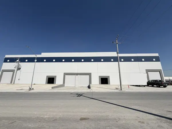 NAVE INDUSTRIAL EN RENTA EN MAGNA PARK SANTA CATARINA