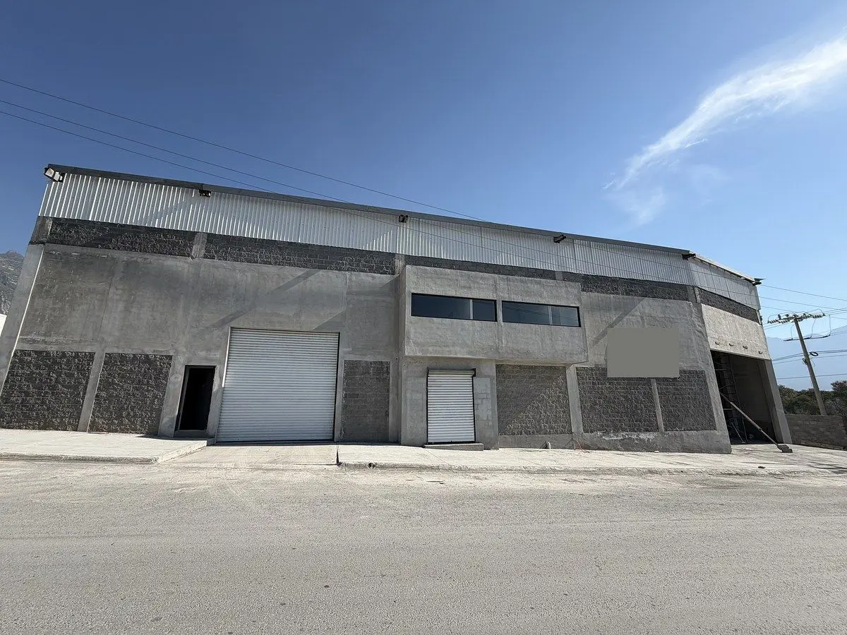 Bodega en renta en Micro Empresarios, Santa Catarina — foto 1 de 11