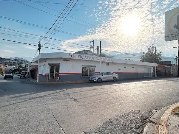 Local en venta en México, Monterrey — foto 2 de 5