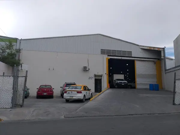 BODEGA EN RENTA SAN NICOLAS