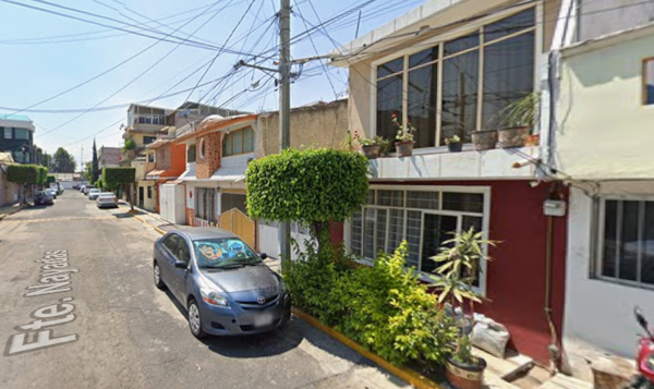 Casa en venta en Jardines de Morelos Sección Bosques, Ecatepec de Morelos — foto 2 de 10