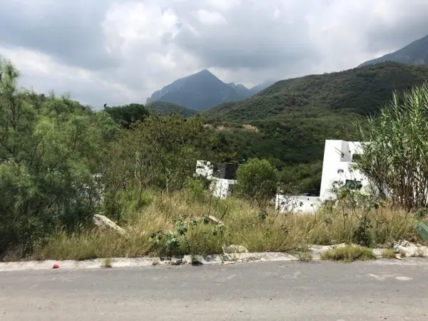 Terreno en venta en Valle Alto, Monterrey — foto 2 de 5