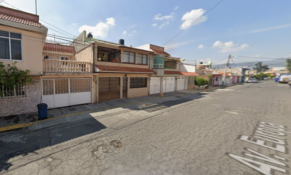 Casa en venta en Industrias Tulpetlac, Ecatepec de Morelos — foto 2 de 10