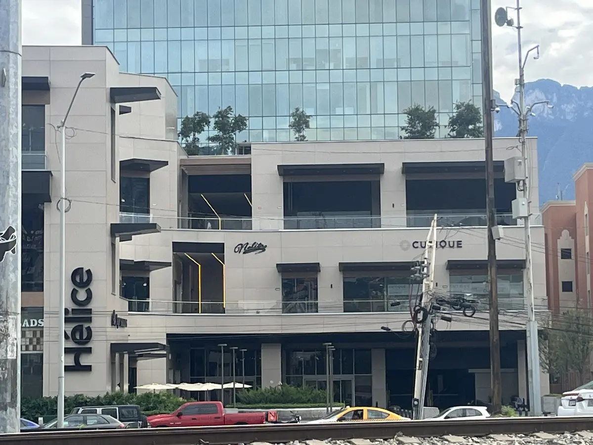Local en renta en Miravalle, Monterrey — foto 1 de 7