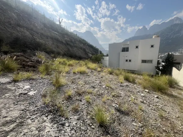 TERRENO EN VENTA LOS CENIZOS