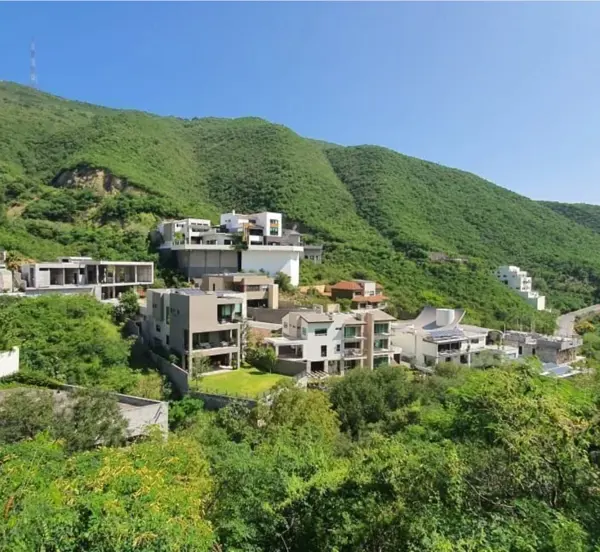 Terreno en venta en Renacimiento, Monterrey — foto 3 de 5