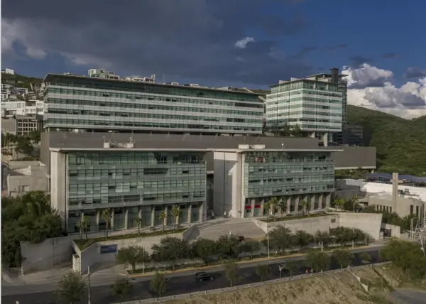 OFICINA EN VENTA EN VALLE ORIENTE