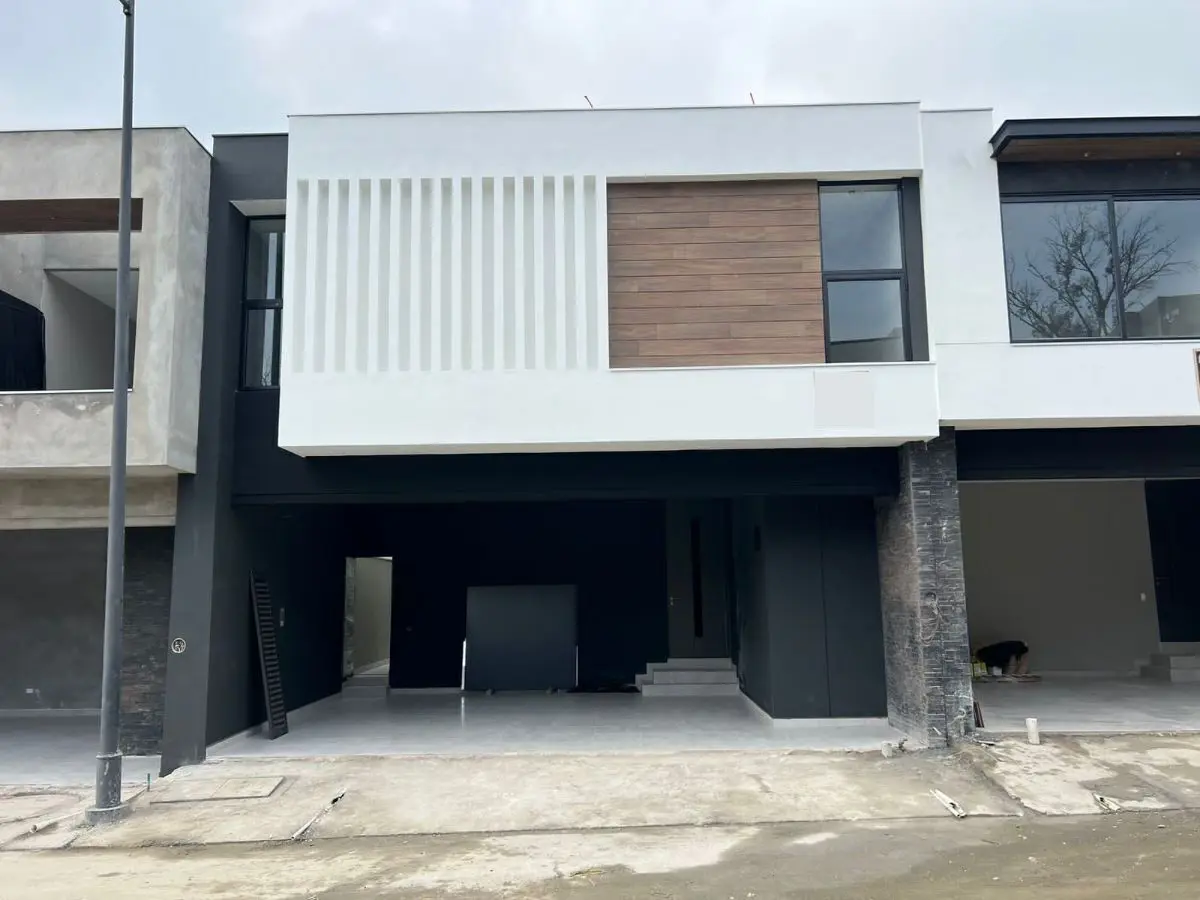 Casa en venta en El Barro, Monterrey — foto 1 de 31