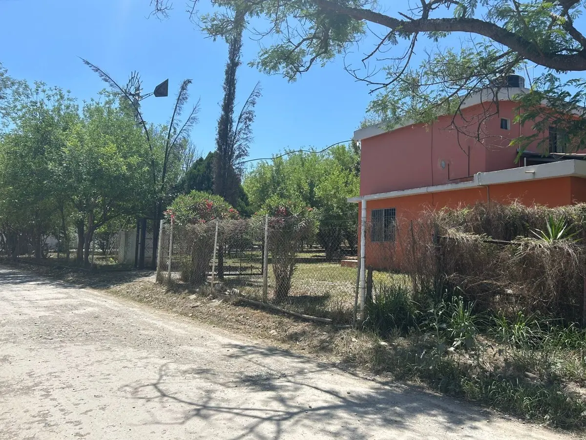 Quinta en venta en El Refugio, Cadereyta Jiménez — foto 1 de 15