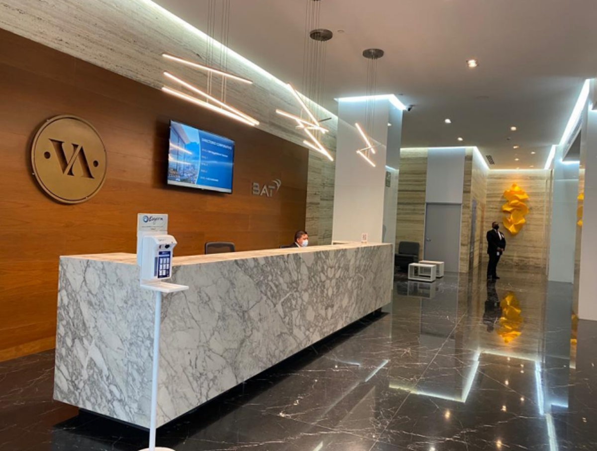 Oficina en renta en Del Valle Sect Norte, San Pedro Garza García — foto 1 de 14