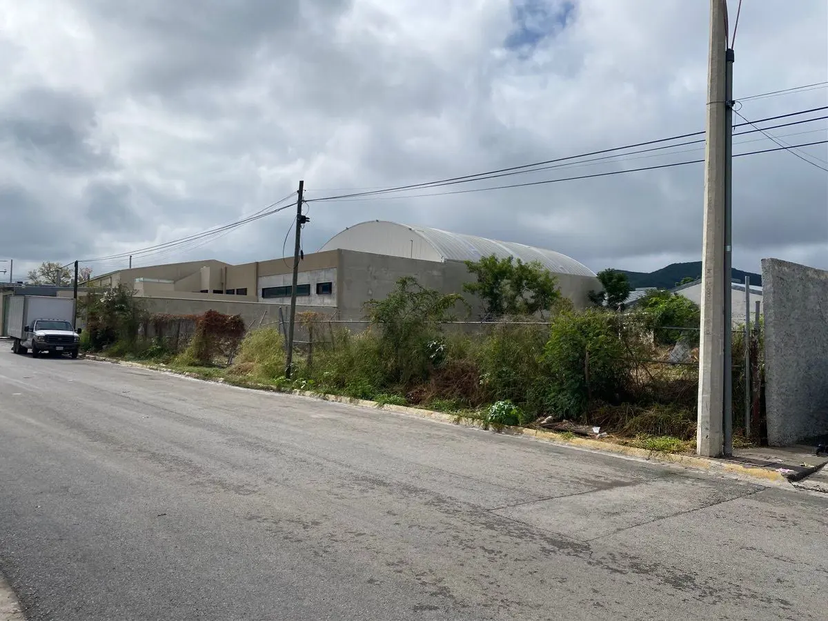 Terreno en renta en Estanzuela Nueva, Monterrey — foto 1 de 6