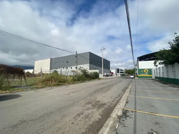 Terreno en renta en Estanzuela Nueva, Monterrey — foto 2 de 6