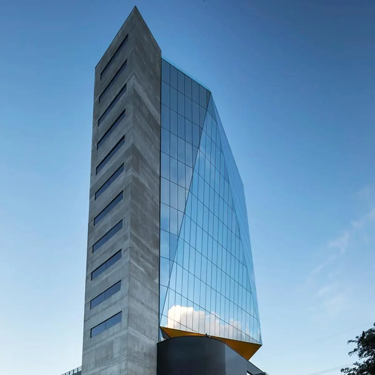 Oficina en venta en Alfareros, Monterrey — foto 1 de 15