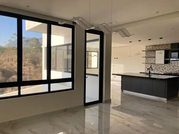 Casa en venta en Castaños del Vergel, Monterrey — foto 2 de 30