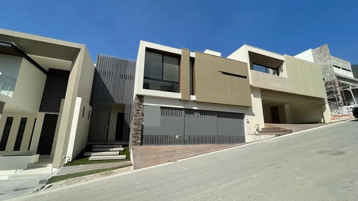Casa en venta en Castaños del Vergel, Monterrey — foto 1 de 35