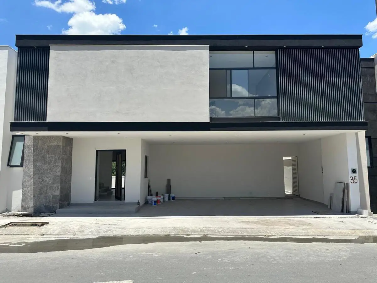 Casa en venta en Altares Residencial, Santiago — foto 1 de 2