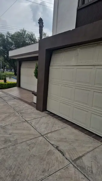 Casa en venta en Jardines del Valle, San Pedro Garza García — foto 3 de 15