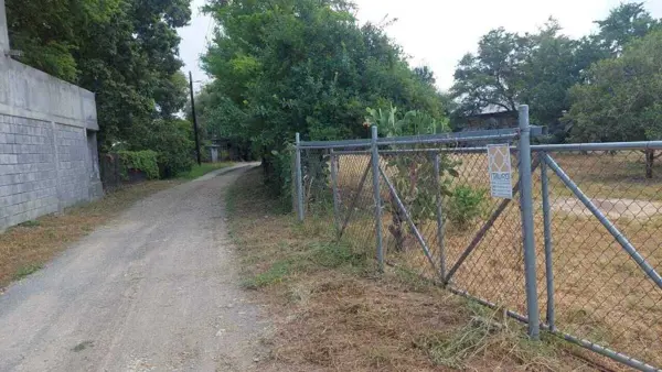 Terreno en venta en Atongo de Abajo, Cadereyta Jiménez — foto 3 de 4