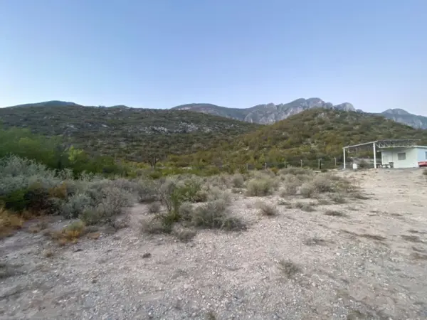 Terreno en venta en La Huasteca 2o Sect, Santa Catarina — foto 2 de 4