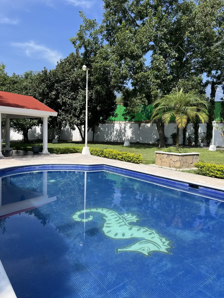 Quinta en venta en El Barrial, Santiago — foto 1 de 21