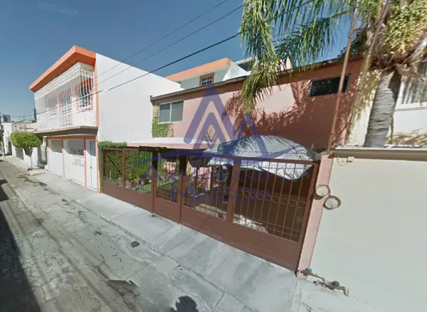 Casa en venta en Valle Residencial los Girasoles, Celaya — foto 3 de 12