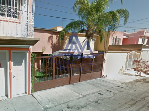 Casa en venta en Valle Residencial los Girasoles, Celaya — foto 2 de 12