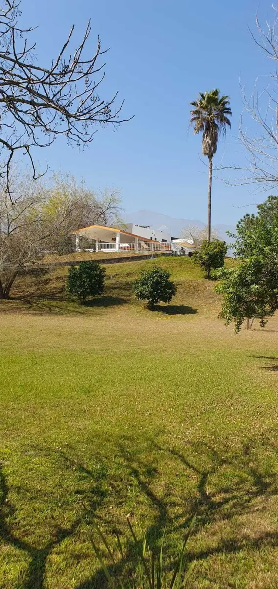 Quinta en renta en Huajuquito o los Cavazos, Santiago — foto 1 de 21