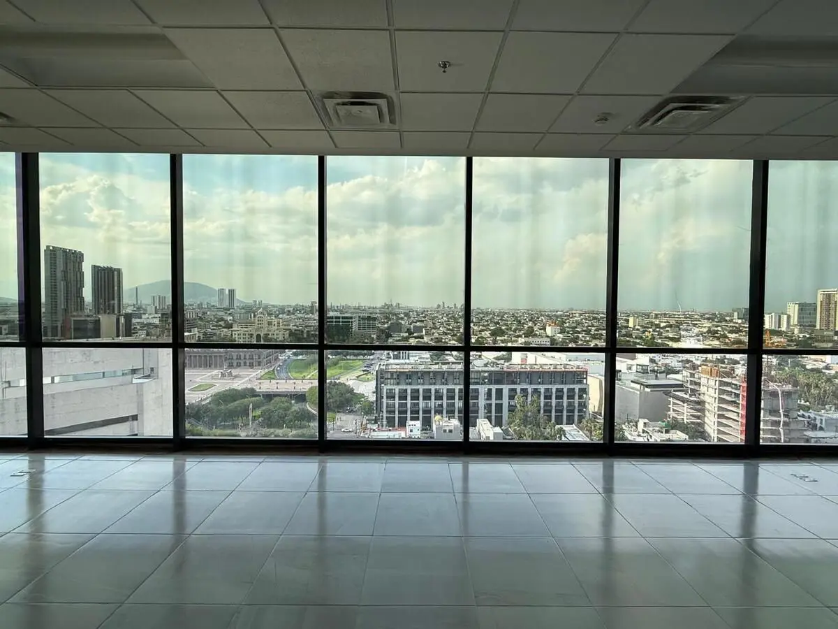 Oficina en renta en Centro, Monterrey — foto 1 de 14