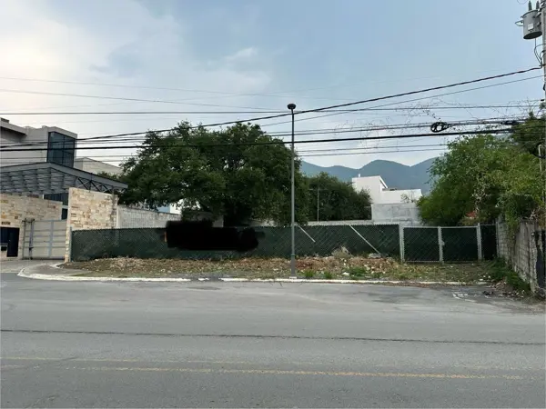 Terreno en renta en El Uro, Monterrey — foto 2 de 4