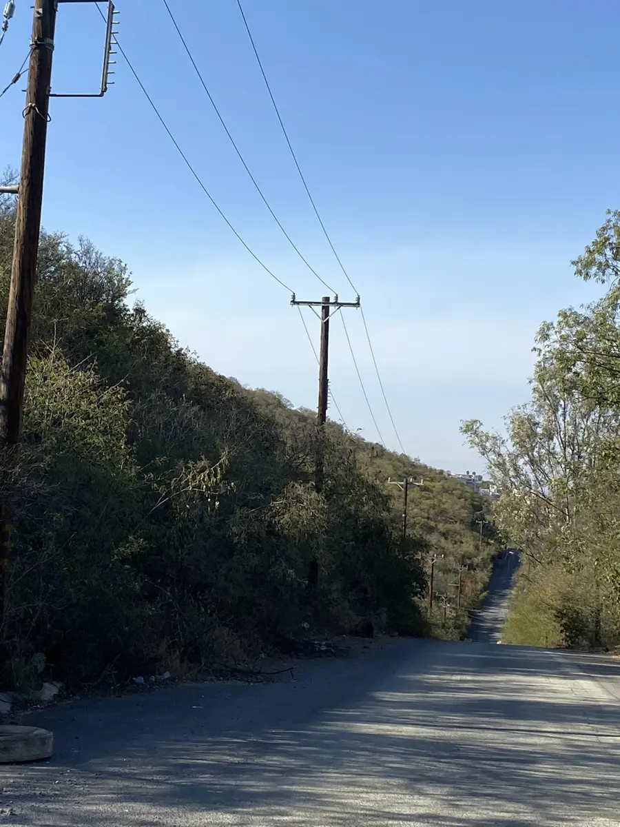 Terreno en venta en El Uro, Monterrey — foto 1 de 13