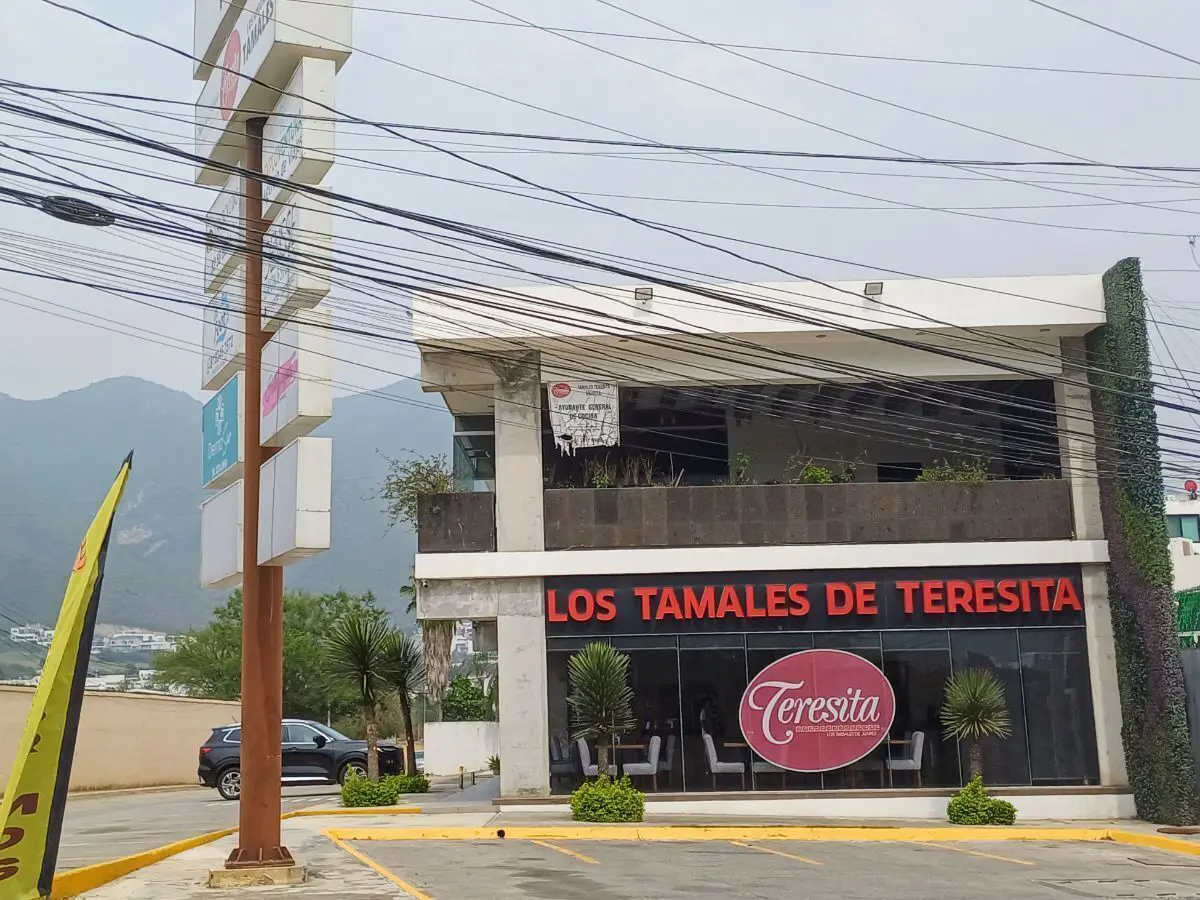Local en renta en Privada la Herradura, Monterrey — foto 1 de 13
