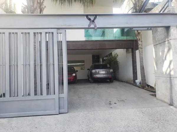 Casa en venta en Lomas de Tampiquito, San Pedro Garza García — foto 2 de 17