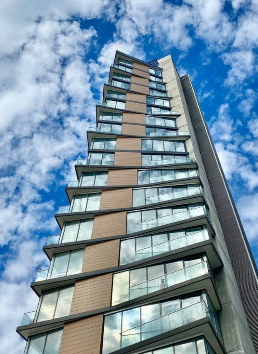 Departamento en venta en Del Valle, San Pedro Garza García — foto 1 de 15