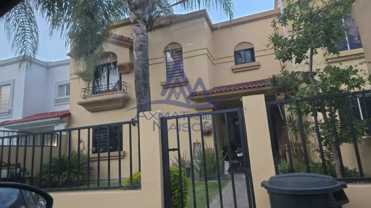 Casa en venta en Urbi Quinta Montecarlo, Tonalá — foto 1 de 14